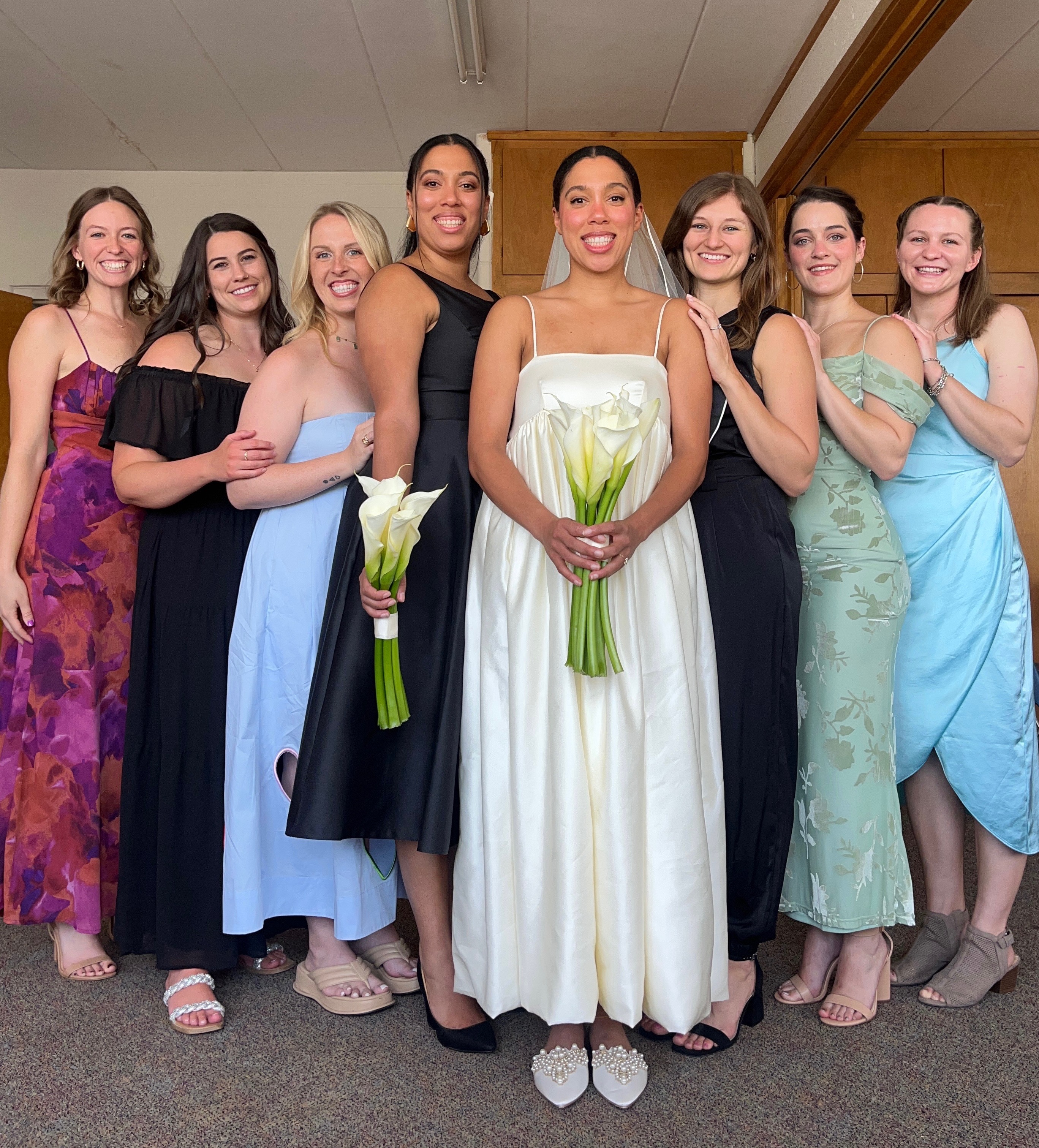 Bride 2 and bridesmaids